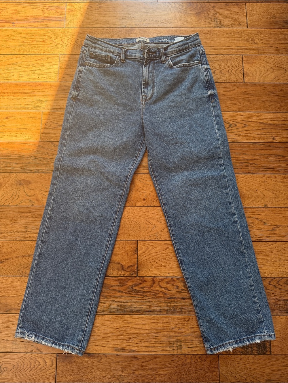 Kensie Jeans high Rise Straight Leg Women's Jeans in Medium Blue Denim Size 28/6